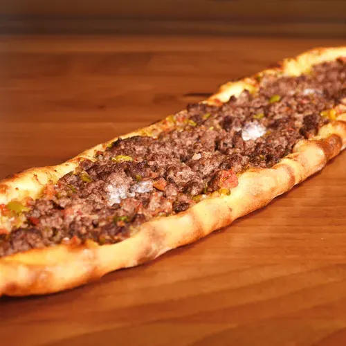 Special Pide fotoğrafı